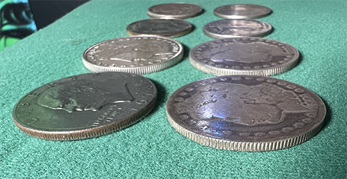 Uncirculated vs soft coins edge comparison